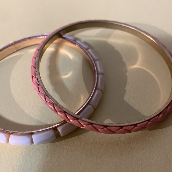 Two bangle bracelets - Picture 5 of 6